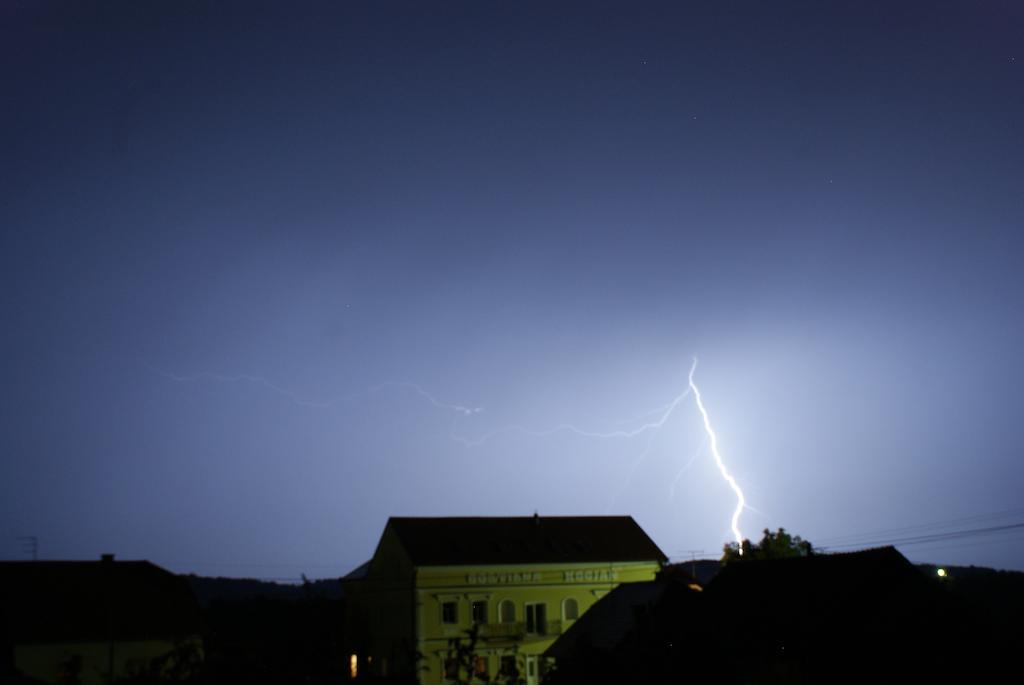 Hotel Gostilna In Prenocisce Kocjan Bizeljsko Zewnętrze zdjęcie